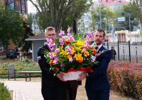 Праздничный концерт ко Дню учителя прошел в Луганском государственном педагогическом университете