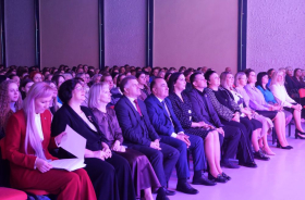 Праздничный концерт ко Дню учителя прошел в Луганском государственном педагогическом университете