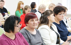 Проблемы и перспективы непрерывного практико-ориентированного химического образования обсудили в ЛГПУ