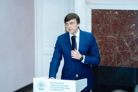 Сергей Кравцов открыл Всероссийский форум «Государственная политика в гуманитарной сфере: воспитание Победой»