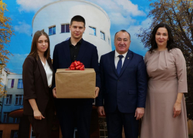 «Разговор о важном» объединил поколения в преддверии Дня народного единства