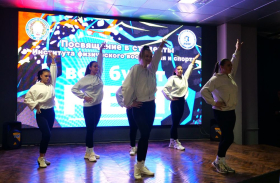 «Всё будет КВН»: первокурсников ИФВС посвятили в студенты