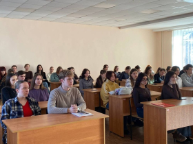 В ЛГПУ со студентами ИФиСК обсудили вопросы трудоустройства