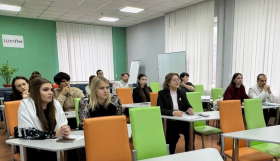 Сопровождение выпускников: в ЛГПУ провели тренинг по эффективной адаптации к работе