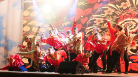 Время первых настало!