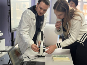 В ЛГПУ провели профориентационное мероприятие – экскурсию для старшеклассников