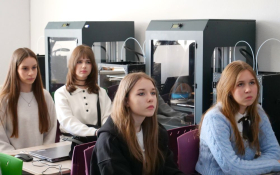 Профориентационная экскурсия в ЛГПУ: знакомство с передовыми лабораториями и технопарком