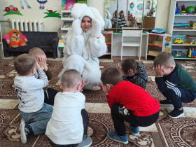 Студенты и выпускники ЛГПУ приняли участие в фотоакции «#Я_НА_РАБОТЕ_ЛГПУ (ПЕДАГОГ В КАДРЕ)»