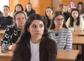 Кадровый вопрос: встреча студентов ЛГПУ со специалистами центра занятости