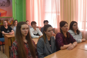 Технологические аспекты формирования социально-информационной компетенции будущих педагогов дошкольного образования обсудили в ЛГПУ