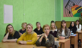 Технологические аспекты формирования социально-информационной компетенции будущих педагогов дошкольного образования обсудили в ЛГПУ