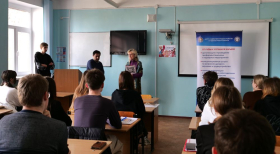 ЛГПУ и Центр занятости продолжают помогать студентам группы риска