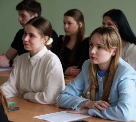 В ЛГПУ прошёл ежегодный круглый стол «Актуальные вопросы русской и мировой литературы»