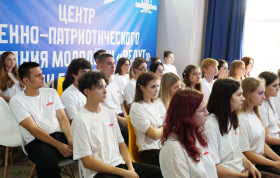 «Они навсегда в нашем педагогическом строю»: в ЛГПУ почтили память героев СВО