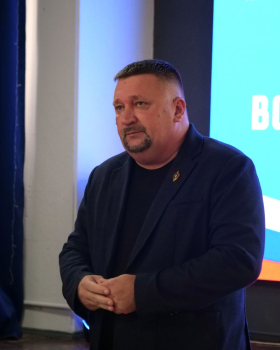 «Они навсегда в нашем педагогическом строю»: в ЛГПУ почтили память героев СВО