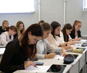 Пространство для творчества: в ЛГПУ открылся кабинет изобразительного искусства