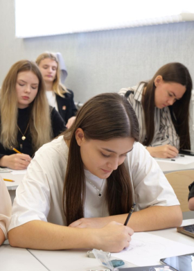 Пространство для творчества: в ЛГПУ открылся кабинет изобразительного искусства