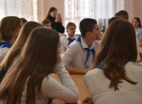 «Билет в будущее»: в ЛГПУ прошли профпробы по профессии «Учитель начальных классов» 