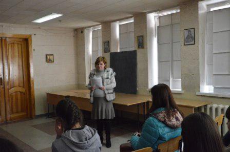 В духовно-просветительском центре студентам рассказали об удивительной судьбе Ксении Петербургской