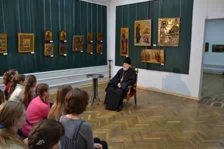 Студенты Колледжа ЛНУ имени Тараса Шевченко посетили выставку икон
