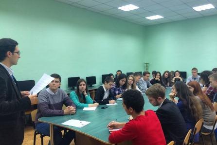 Студенты университета приняли участие в лекции, посвященной обсуждению неверных стереотипов о Турции