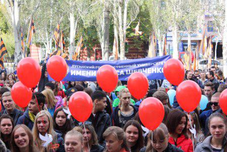 Студенты ЛГУ имени Тараса Шевченко присоединились к Международной акции в поддержку мира