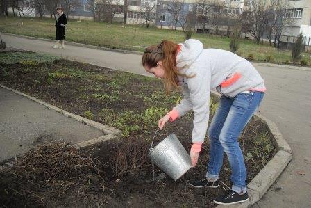 Студенты ИТОТТа присоединились к акции по озеленению города