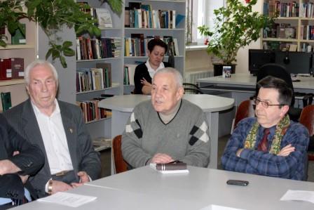 Встреча литературно-философского клуба «Тарас Рыбас: личность в судьбе Луганщины»