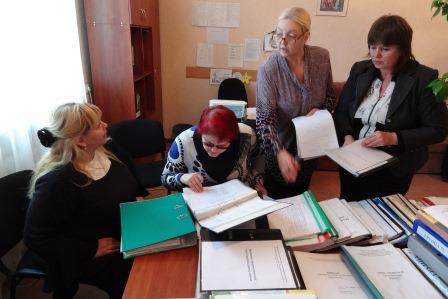 В Луганском профессиональном торгово-кулинарном колледже обсудили обеспечение учебно-методического процесса