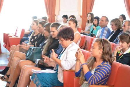 В Колледже Луганского университета провели мероприятие, приуроченное к Международному дню глухих