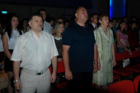 В ЛГУ имени Тараса Шевченко прошли торжественная церемония и молебен, посвященные Дню знаний
