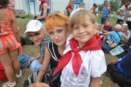 Российская Федерация встречает детей из Луганской Народной Республики