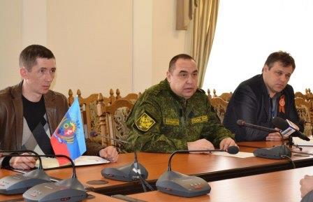 Официальная делегация из Костромы посетили Главу ЛНР