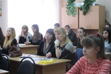 В Луганском вузе прошел научно-практический семинар «Психокоррекционная работа с ПТСР»