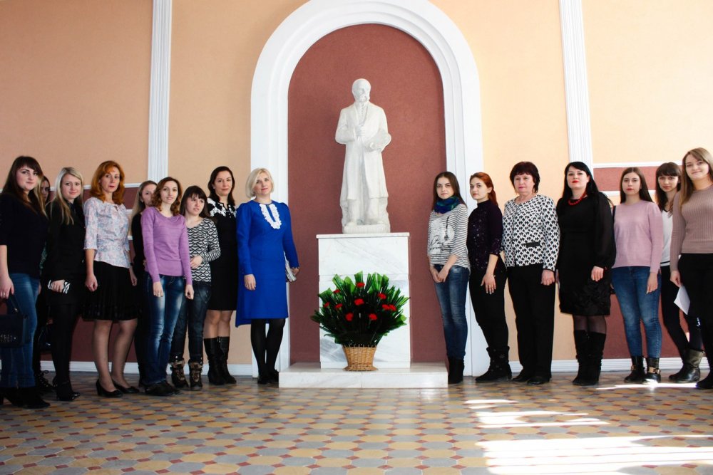 Студенты отметили 203-ю годовщину со дня рождения Тараса Шевченко