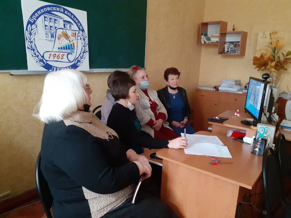 Педагоги ЛГПУ приняли онлайн-участие в учебно-методическом семинаре