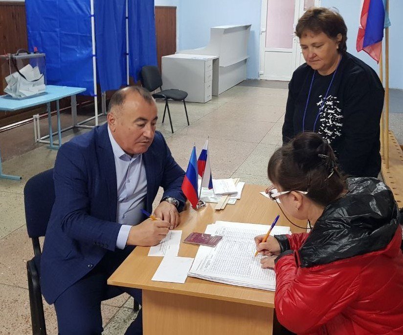 «Мы возвращаемся на Родину!»: Павел Пилавов проголосовал на референдуме