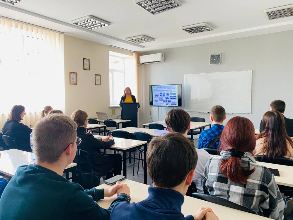 В ЛГПУ прошла карьерная встреча со студентами Института истории, международных отношений и социально-политических наук   