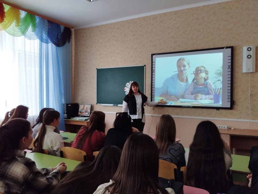 В ЛГПУ прошел открытый кураторский час на тему «Духовно-нравственное становление будущих педагогов дошкольного образования»